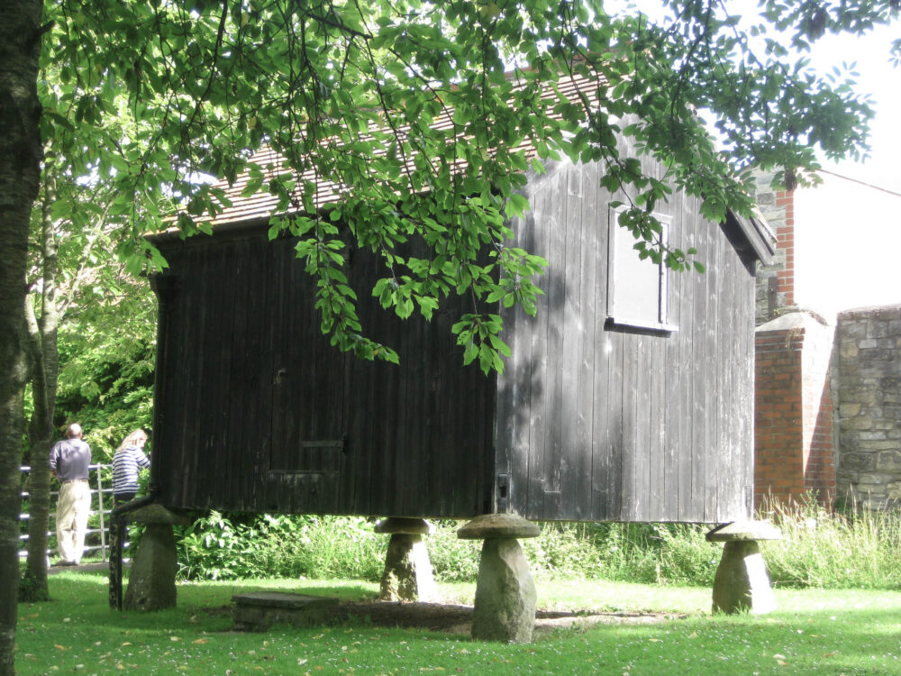 Granary erected on staddle stones