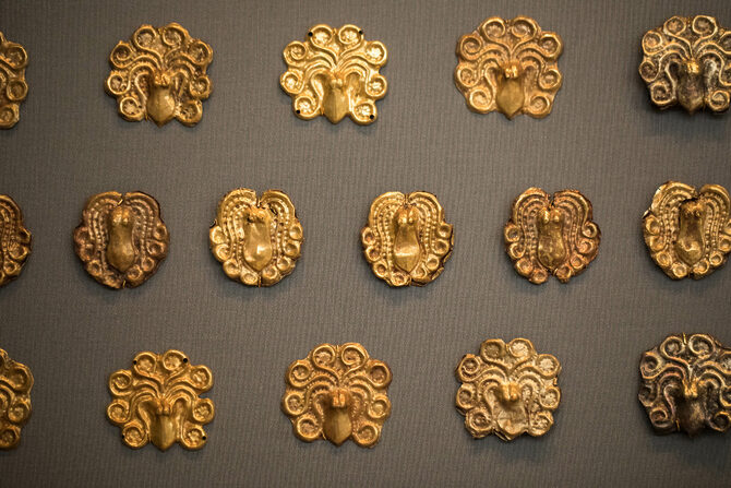 Gold Jewelry in the shape of octopus from Grave Circle A