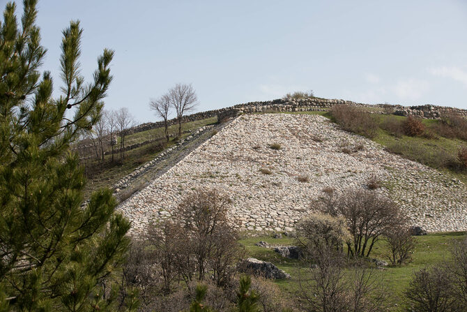 Shoulder of Yerkapi