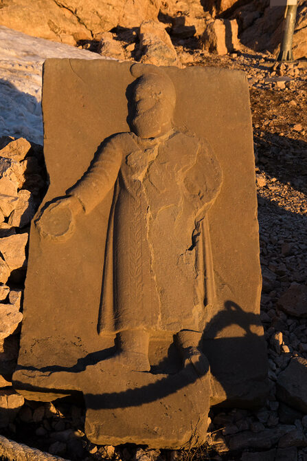 Boundary Stone from Nimrud Dagh showing king and dignitaries offering libations