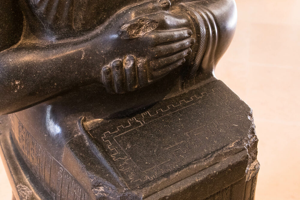 Gudea with the plan for a temple on his lap