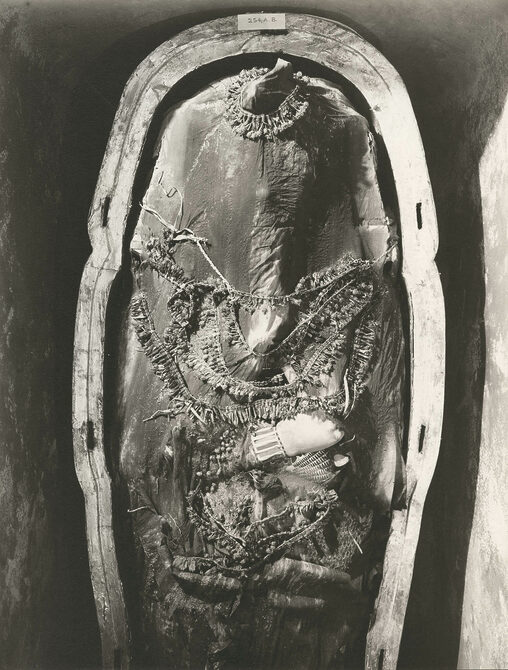 mask of Tutankhamen before shroud removed