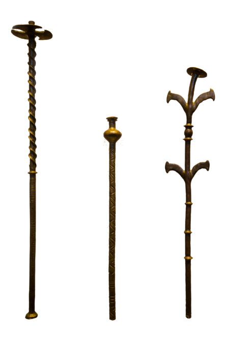 Standards from Nahal Mishmar modeled on plants or reeds
