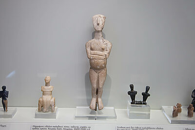 Cycladic-type figurine from Crete